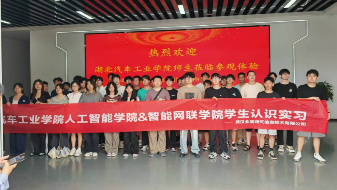 ce0943f85c85c1b297ce2c8b6aa419ba.jpg